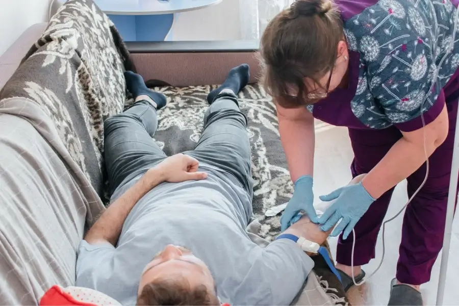 Срочный вывод из запоя в Лениногорске: быстро, недорого